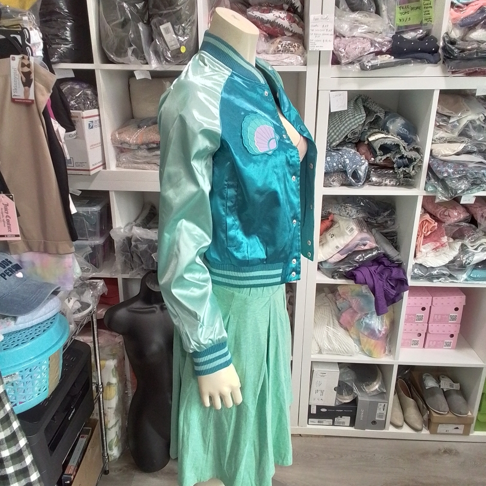 Iron Fist Bomber Satin Jacket NEW WITH TAGS - Picture 12 of 14